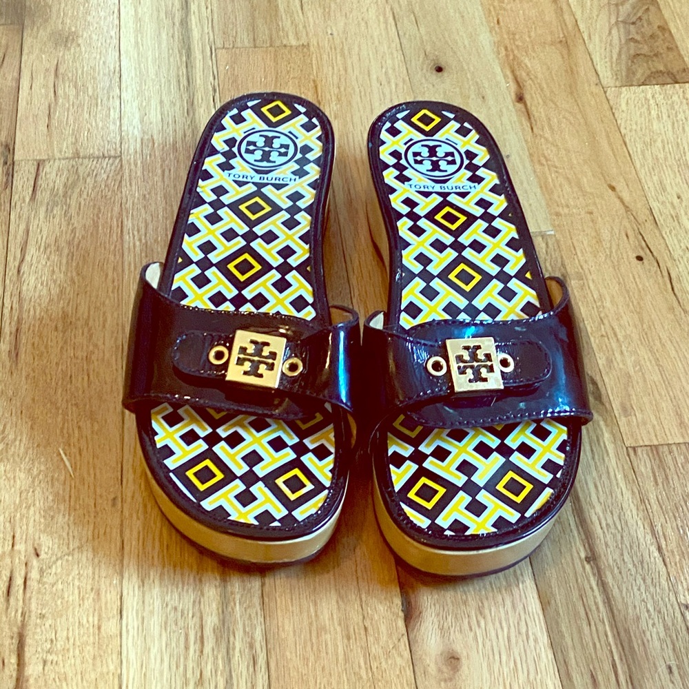 Yellow, Black, and Gold wooden Tory Burch sandals